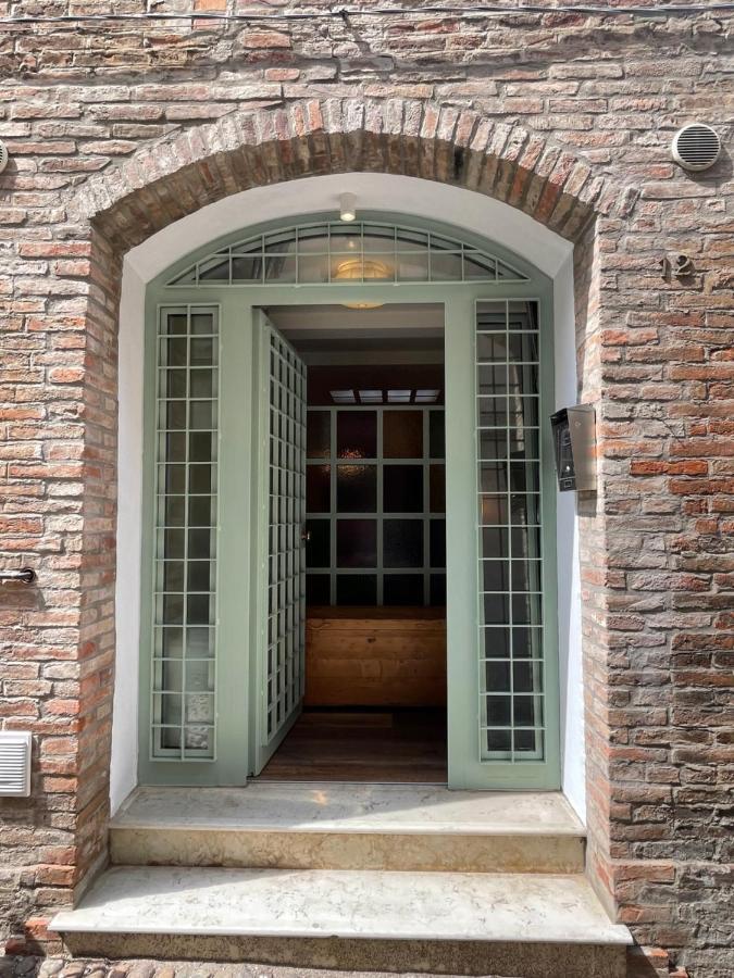 Estense 12 Appartamento In Centro Citta Ferrara Ngoại thất bức ảnh